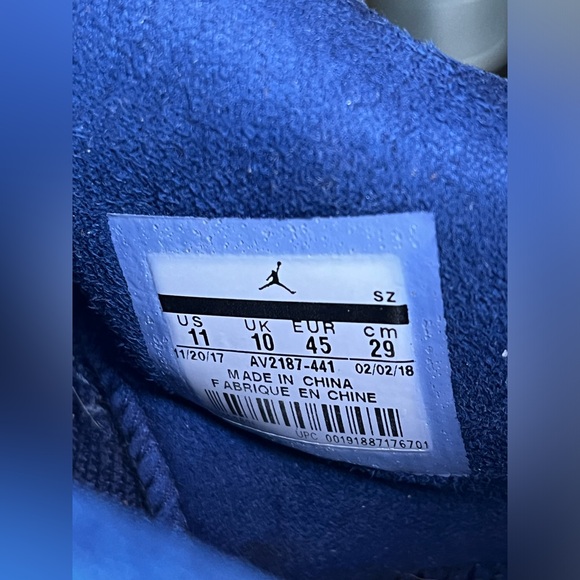 Jordan 11 Retro Low Derek Jeter RE2PECT AV2187-441 - Picture 11 of 11